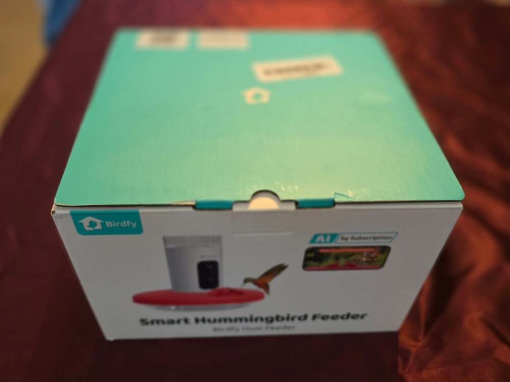 New Birdfy Smart Hummingbird Feeder with Camera - AI Bird Species Recognition